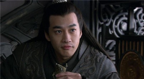 尊为|吕布只杀过2个菜鸟，为啥被尊为三国第一只因一项纪录无人能破