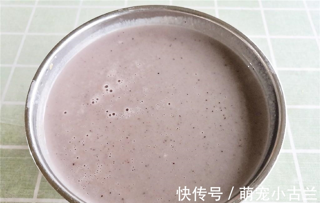 醇厚|早晨别再喝鲜牛奶了!在家自制热乎乎的五谷豆浆,香浓醇厚还省钱