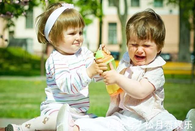 同理心|孩子三岁以前,四个方面管得越严,将来可能情商越高,父母要舍得