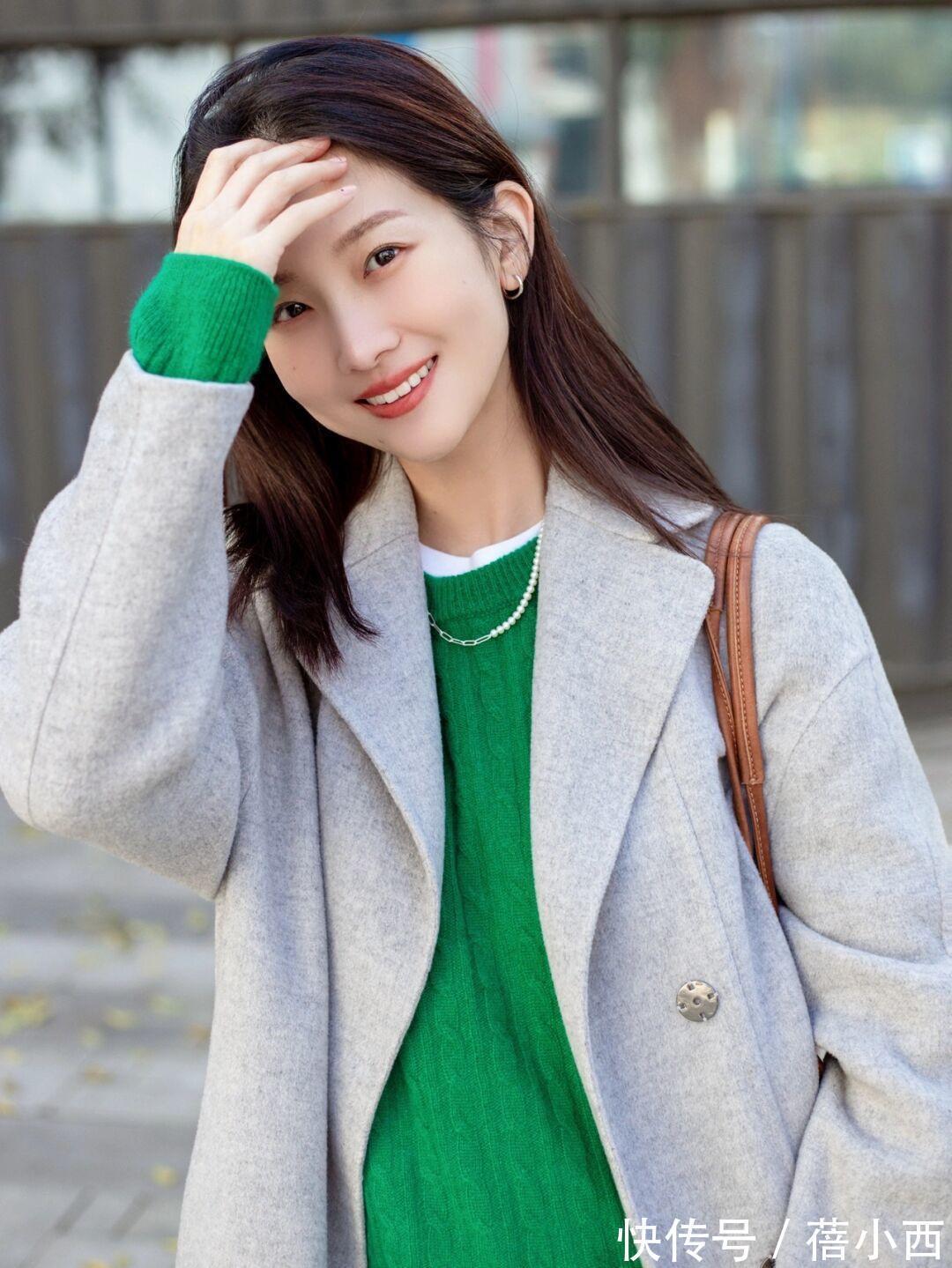 贝雷帽 冬天穿搭进入瓶颈期?学习时髦精们这样穿大衣,轻松展现潮流感