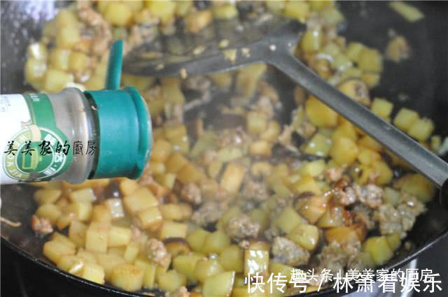 香菇|我家土豆从不炒丝，自从学会此做法，1周做5次，孩子不嫌多！