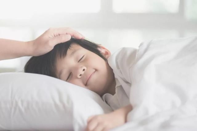 宝宝|不敢生娃是因为不能带娃？若有“育儿假”，你希望可以休息多久？