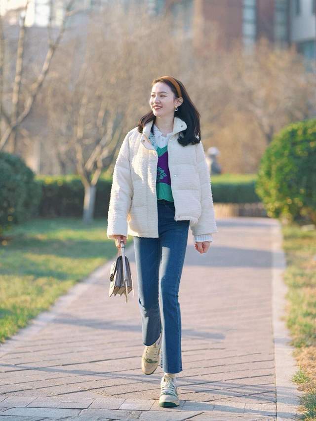 女人味|天冷了,穿“羽绒服”再也不会臃肿,还很温暖,学这些技巧就够了