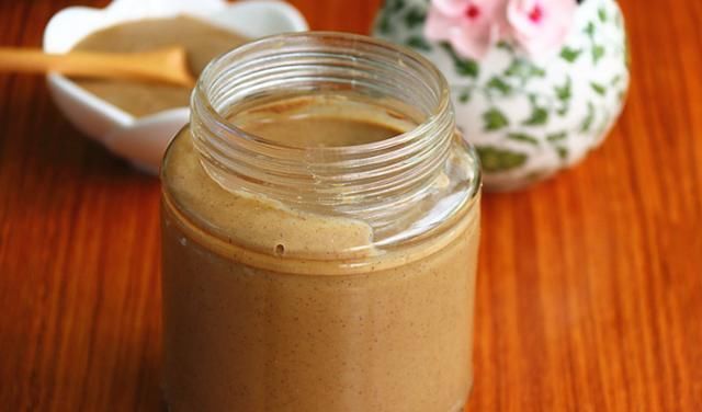 想吃芝麻酱不用买,5块钱自制1大瓶,纯正无添加,做法还简单