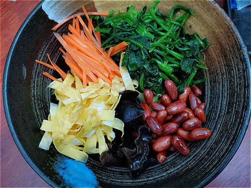 年夜饭，大鱼大肉吃腻了？教你一道凉菜，做法简单，能刮油助消化