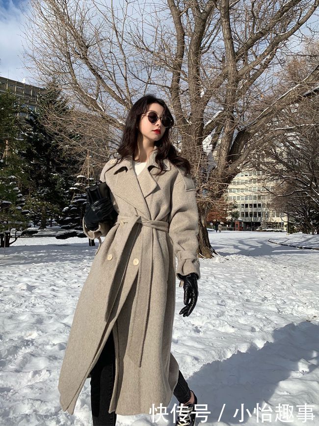 大衣里面穿什么好看？选择这6件内搭能让你时髦一整个冬天！