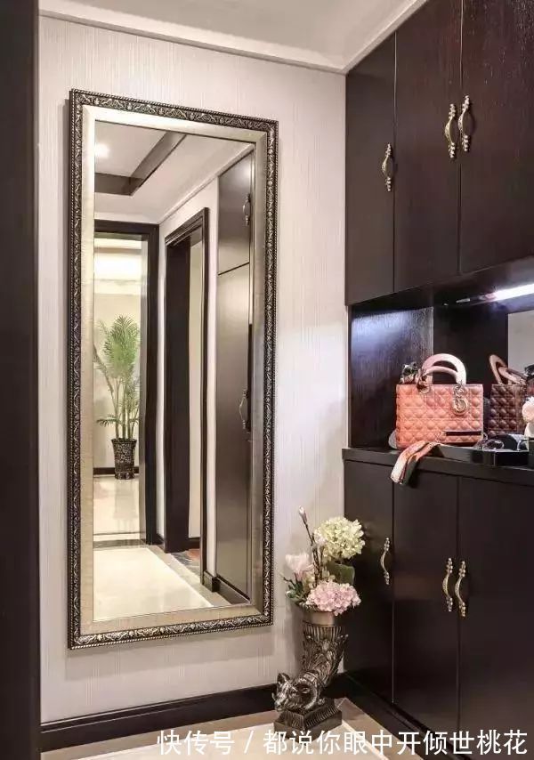 鞋凳|小户型玄关这样设计，收纳美观两不误！小空间也要精心设计！