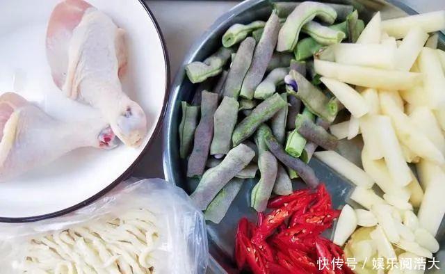 焖面|豆腐这样做比肉还香,不煎不炸,出锅连汤汁都不剩