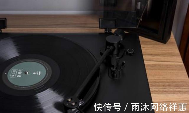 唱片业|实体唱片是如何衰落的？被废弃的