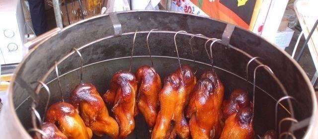 鸭子浑身是宝,但身上有1部位千万别吃!有些人却视为最爱