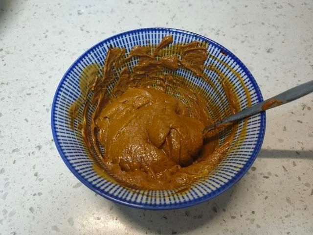  芝麻酱中|早餐就爱吃它，钙含量比牛奶高，做一次吃一周，七天的早餐不用愁