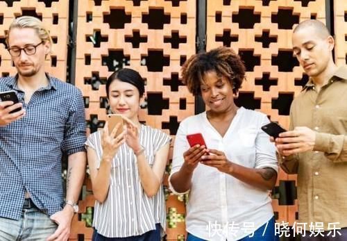 家长|孩子多大是拥有手机的“最佳年龄”?并非15岁,多数宝妈被骗了