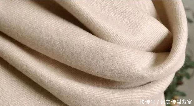 3种实用围巾系法,解救你的冬季衣橱