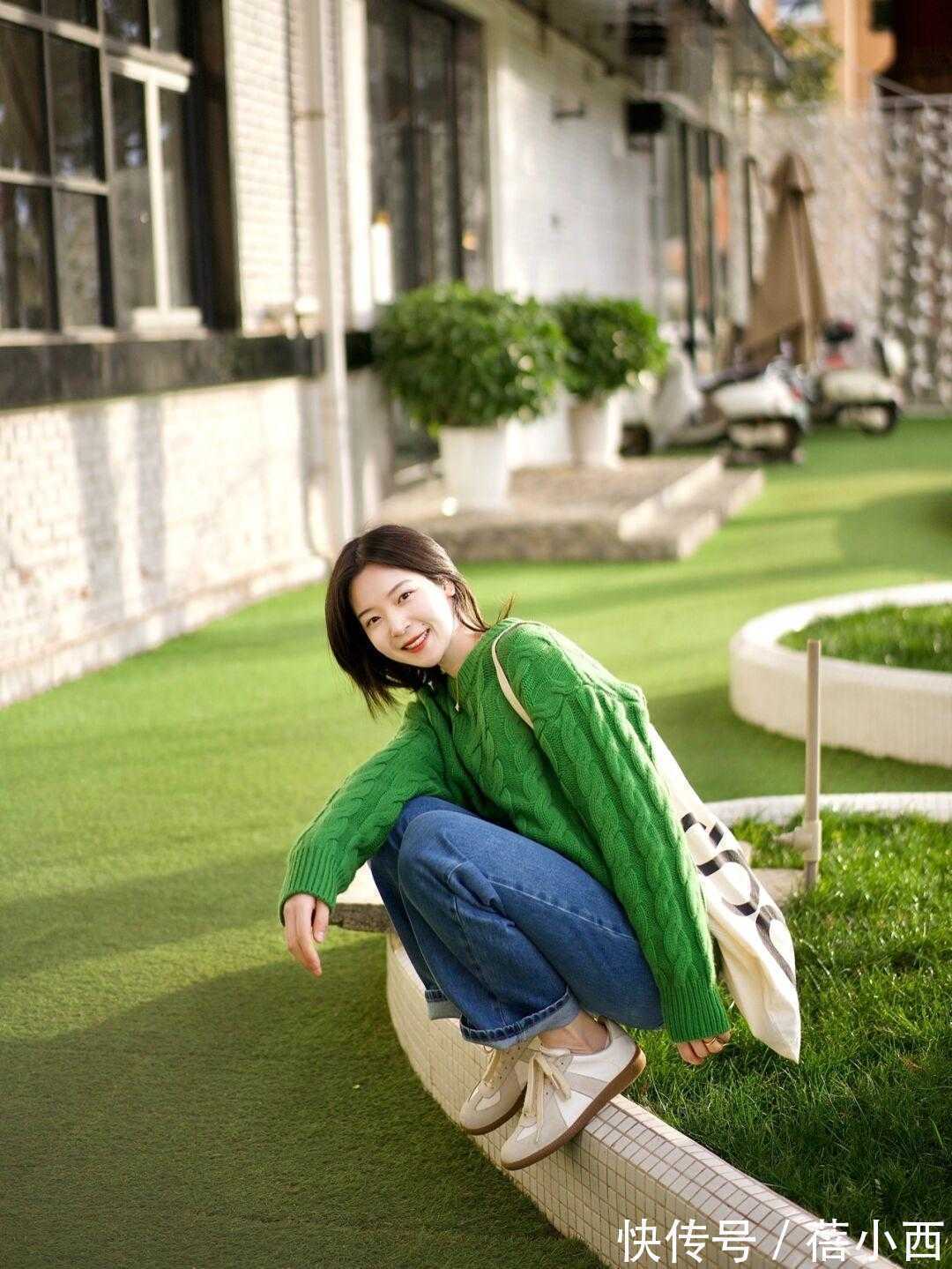 毛衣 穿“毛衣”下半身不知道怎么搭?建议这3条裤子,遮肉显瘦还百搭