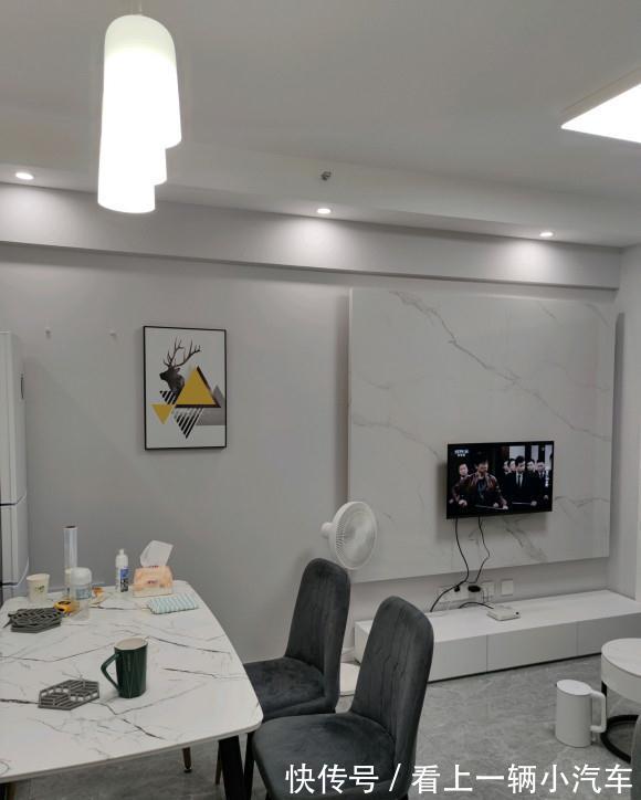 背景墙|朋友圈晒新房,都吐槽我家背景墙难看,预算有限,也就只能这样