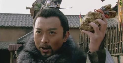 陆虞侯$对林冲不容,见杨志则喜,白衣秀士这是怎么了?