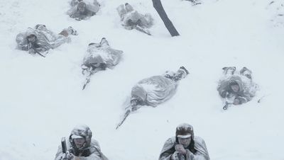 《新闻联播》都点赞的震撼好剧!《跨过鸭绿江》,致敬英雄魂!