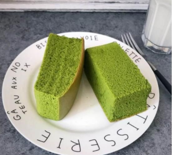  级别|网红级别的抹茶古早味蛋糕是如何制作的？香气喷薄！