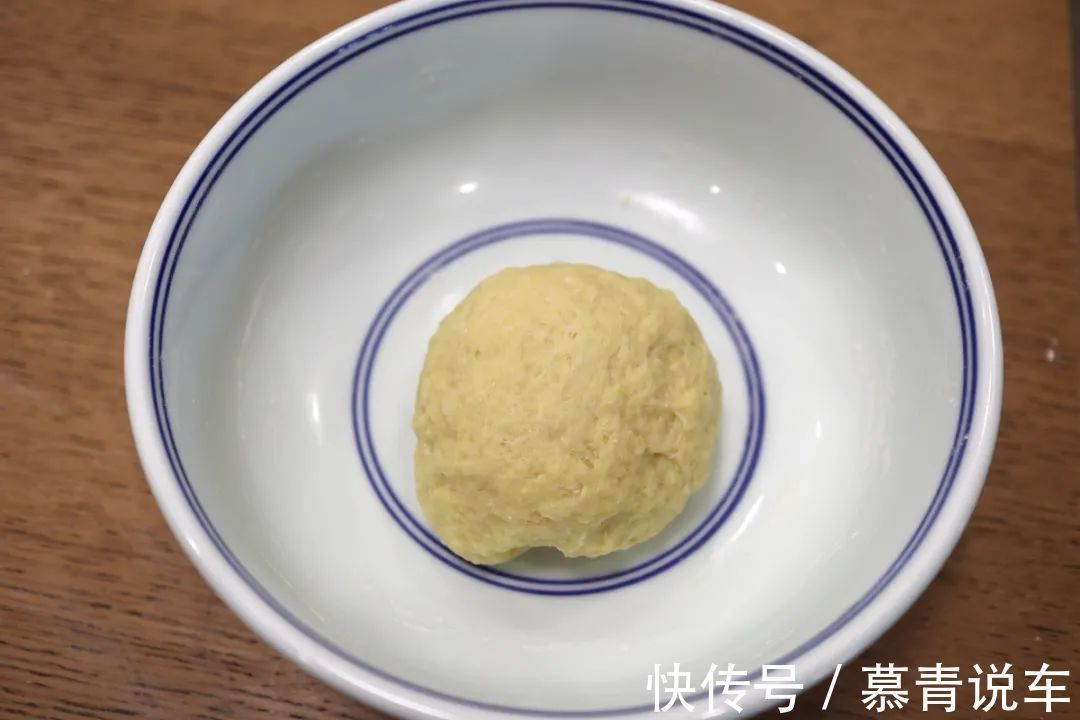 红糖|5块搞定的小零食,家有面粉就能做!2个鸡蛋1碗面,家有孩子快收藏!