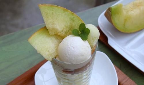 桂圆|女人来例假时,3种“零食”换着吃,排出污血,子宫可能感激你