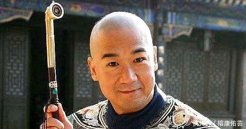 乾隆|乾隆写诗4万首,却只有一首被收入课本,最后一句还是别人补的!