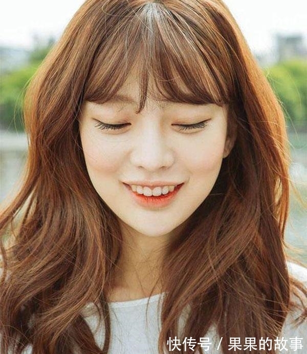 太阳红|春节发型如何搭配色彩来刷新自己?20款热门发色让你轻松做出决定