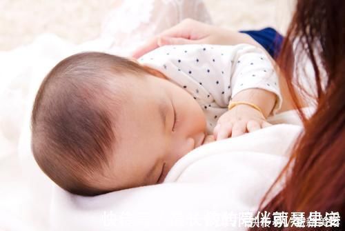 哺乳期|有一种“难”叫宝宝“犯奶瘾”,既可笑又可怜,宝妈:断奶太难了