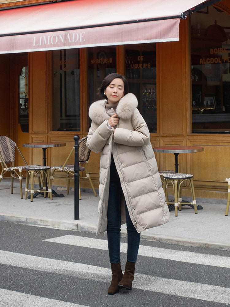 直筒|奔三奔四的女性如何选牛仔裤,掌握这几个搭配方法,洋气又减龄