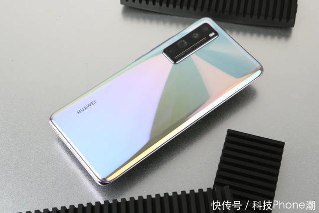 热门|赶紧收藏!3K-4K价位首选这几款热门手机,双12闭眼入