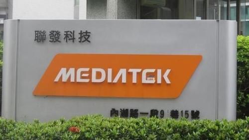 进军高端市场？国产巨头刚登顶全球，又传好消息，高通还坐得住？