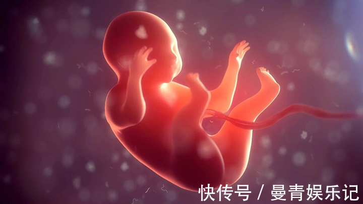 饮水量|羊水质量的好坏,决定胎儿是否健康,孕期要避免出现这些行为