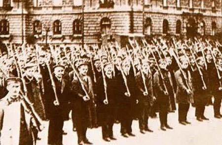 全球|全球第二个社会主义政权,仅存在138天,终被反动势力联合绞杀