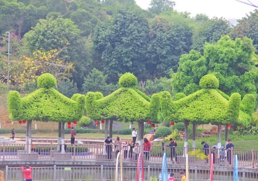 0元入场童话乐园！梦幻旋转木马、巨型水果房，这里有不少番禺人的儿时回忆