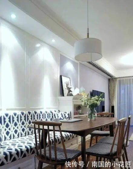 齐家|还在抱怨你家小户型餐厅不够坐?好多人都装餐厅卡座了,美观实用