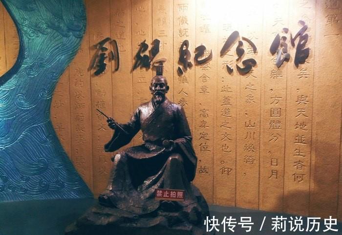 结局|孔融4岁让梨的背后:巧辩尚奇,早已预示了被曹操所杀的结局