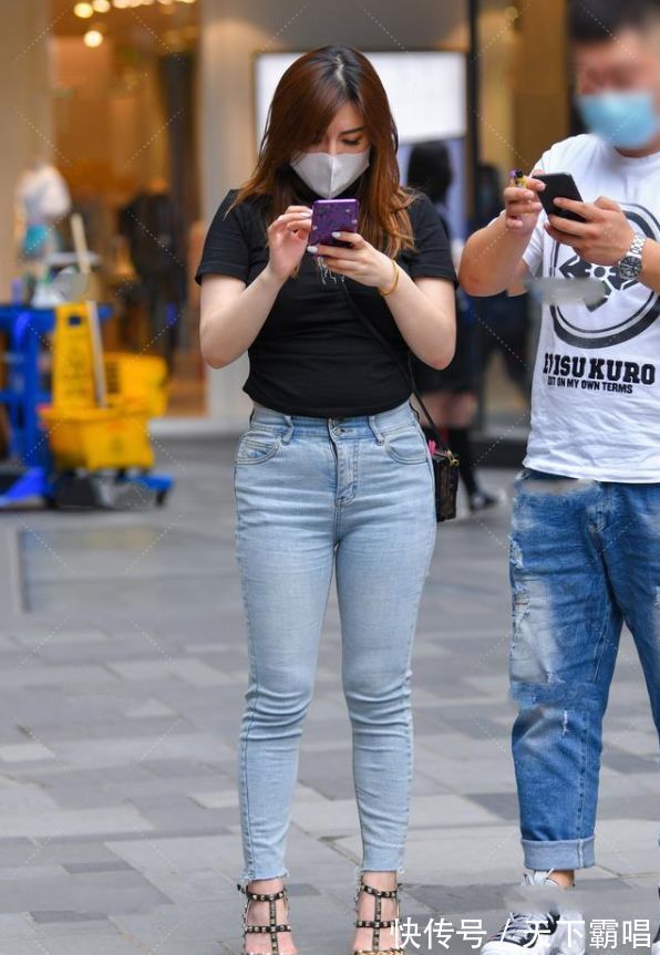 穿搭 胖胖的女孩子该如何穿,干净简洁,端庄大气才能更加显气质