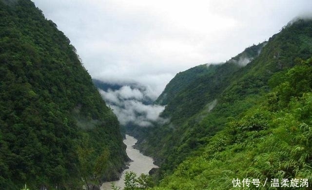 外力 同样是侵蚀作用,为什么河流常形成V型谷,而冰川常形成U型谷?