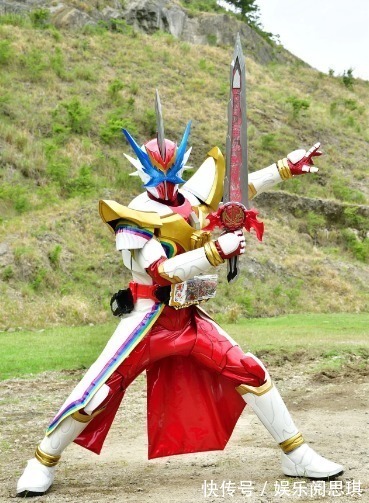 骑士|假面骑士Saber的升级形态大分析,龙纹骑士战力崩坏,原始龙未尝一败