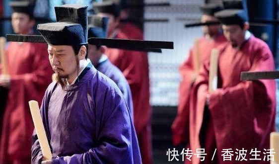 范仲淹#为避讳,宋仁宗发明一新谥号,成读书人最高追求,北宋共有九个半