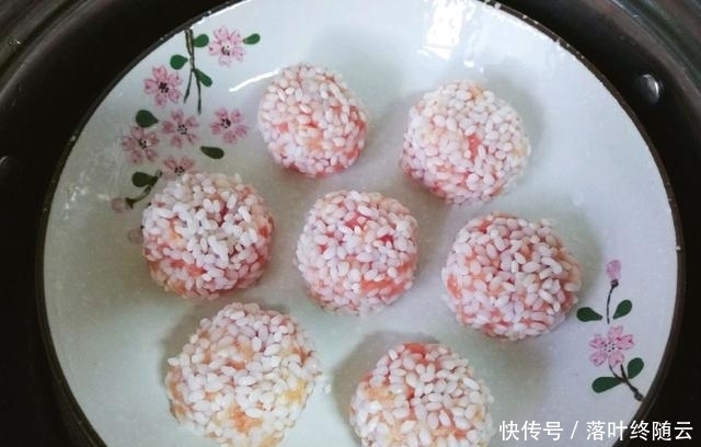糯米|糯米还能怎样吃?做成丸子软糯美味,晶莹剔透,制作简单易上手