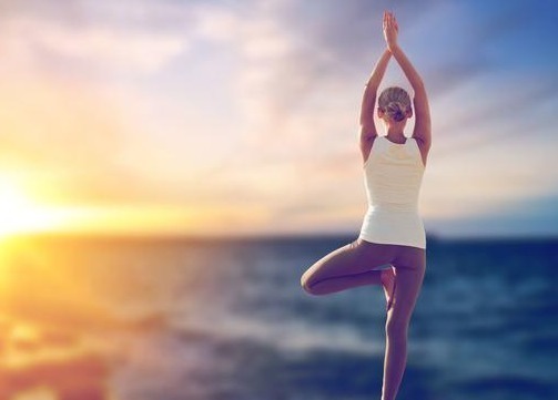 疑难病|据说这个动作没人能坚持五秒钟!每天坚持练身强体壮,延年益寿!