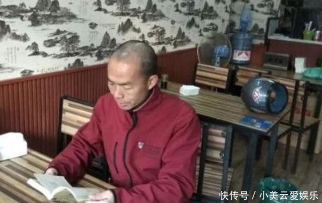 打败|当年打败北大才子,斩获“诗词大会”冠军的外卖小哥,如今怎样?