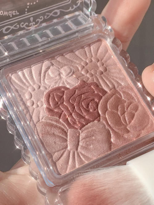 学生党回购n次的平价护肤+彩妆!变美不吃土,盲入不踩雷!