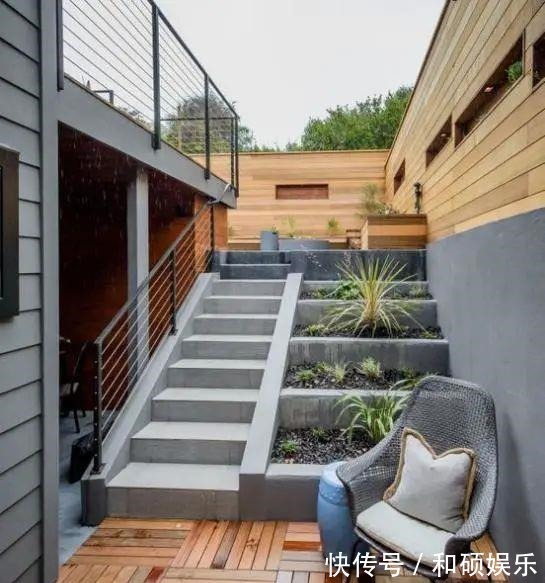 高低差|院子错层设计,错落有致一次拥有2个庭院,早知道我家也这样装了