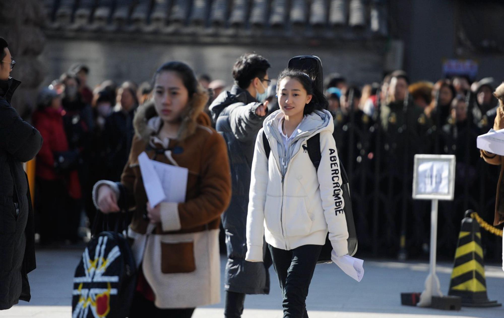 大学|这三所大学堪比“贵族学院”，烧钱能力很强，能上起的却寥寥无几