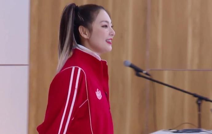 白冰|五公隊長投票時，張雨綺為何寫寧靜和王霏霏其實處處是心機