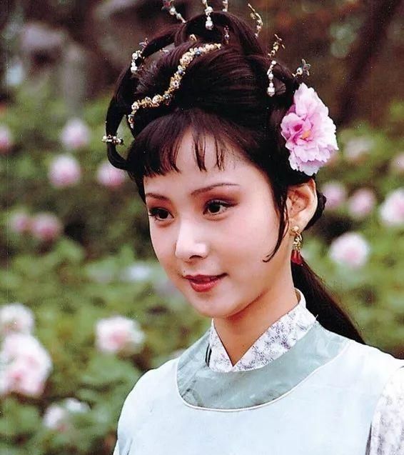  唯独|宝玉的贴身丫头之中，为何唯独晴雯没有失贞