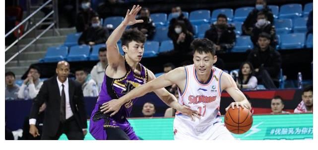 兰兹|北控拒16分逆转险胜四川 兰兹首秀27分韩硕被驱逐哈达迪21中3