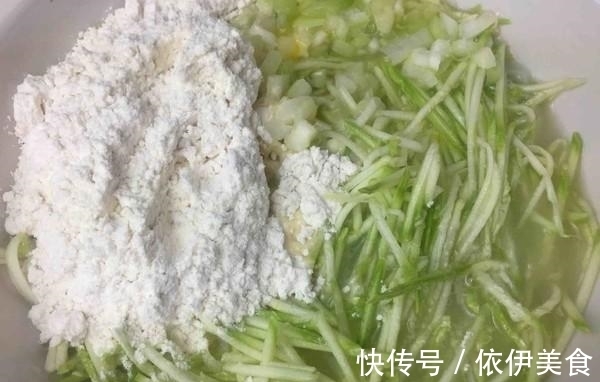 瓜子|冬天多给孩子吃这早餐，护眼长个子，提高免疫力，比喝牛奶强！