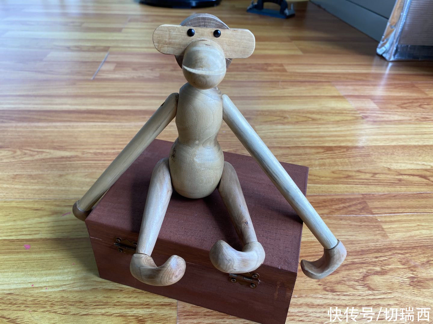 涂刷|木质工艺品如何保养？